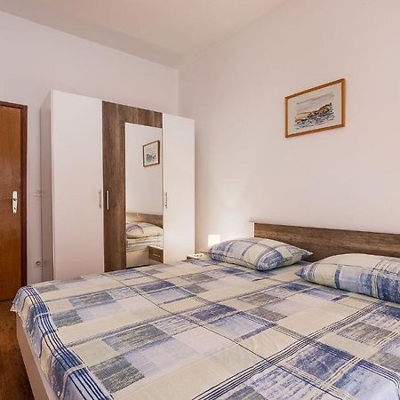 Marijana Apartment Porec Exterior photo